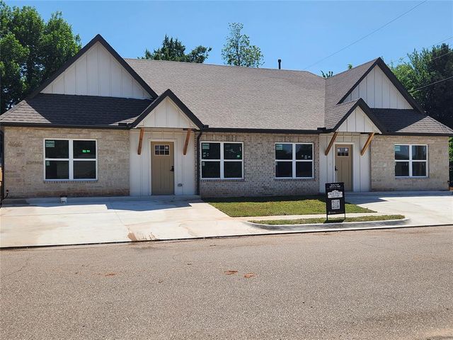 100 S. Walnut Street, Edmond, OK 73003