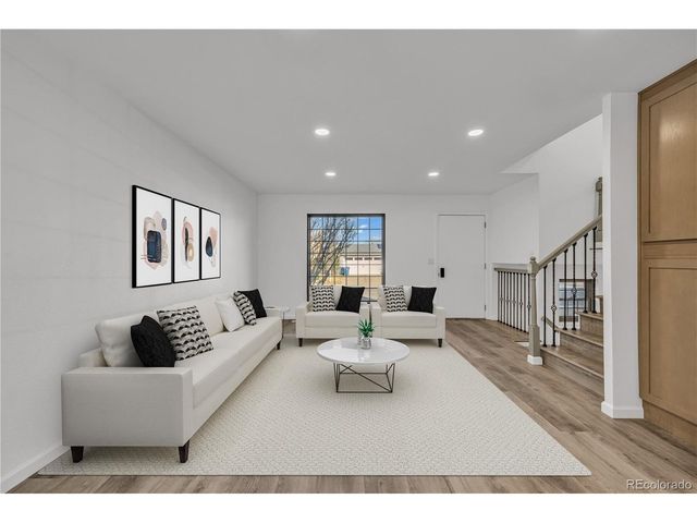 9409 Brentwood St, Broomfield, CO 80021