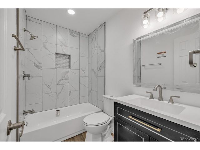 9409 Brentwood St, Broomfield, CO 80021