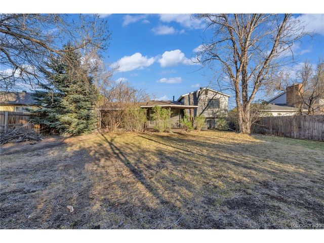 9409 Brentwood St, Broomfield, CO 80021