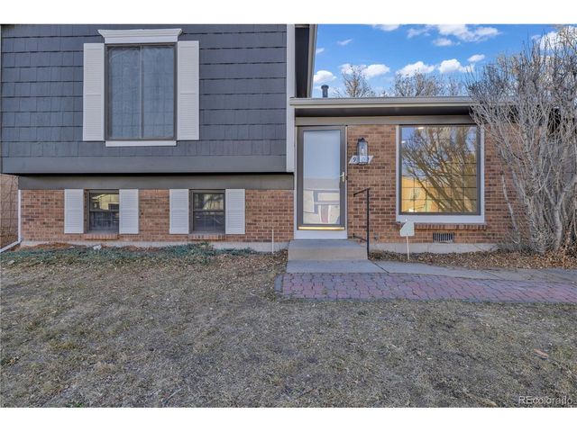 9409 Brentwood St, Broomfield, CO 80021