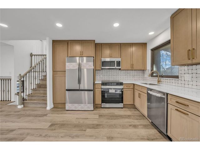 9409 Brentwood St, Broomfield, CO 80021