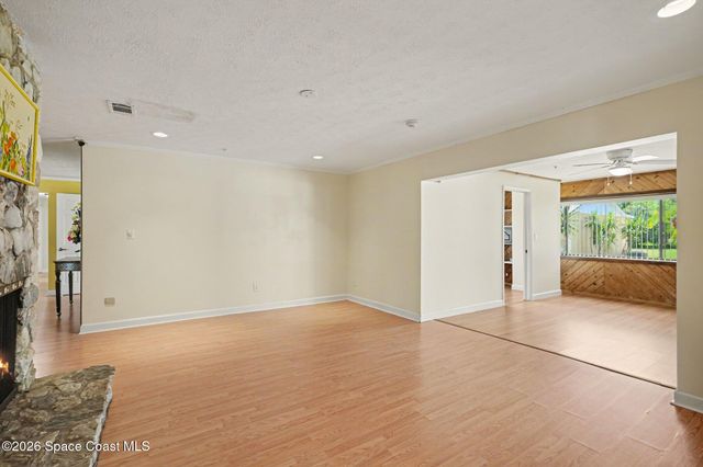 4457 Parkway Drive, Melbourne, FL 32934