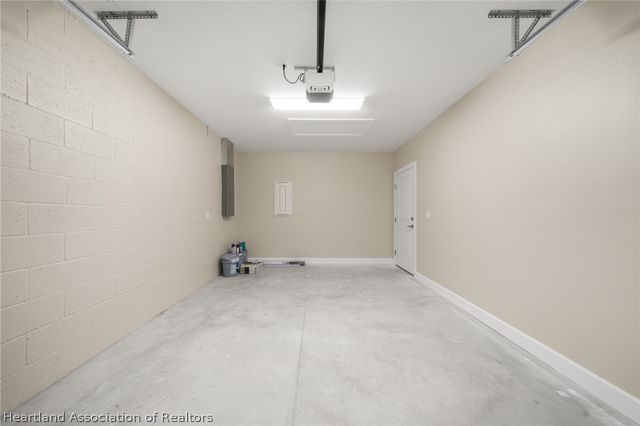 329 Hemlock Avenue, Sebring, FL 33870
