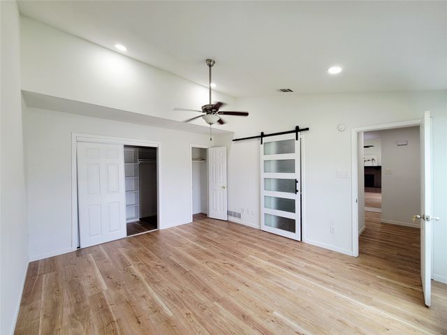 2317 Woodhollow Avenue, Mesquite, TX 75150