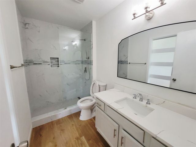 2317 Woodhollow Avenue, Mesquite, TX 75150