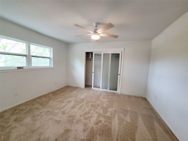 2317 Woodhollow Avenue, Mesquite, TX 75150