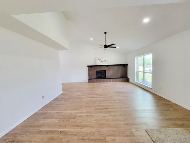 2317 Woodhollow Avenue, Mesquite, TX 75150