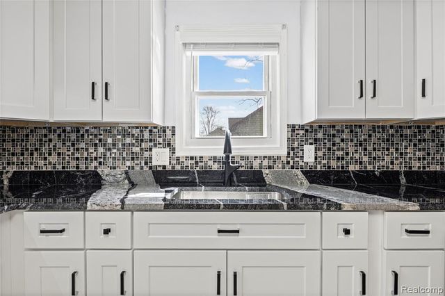 11340 Polk Street, Taylor, MI 48180