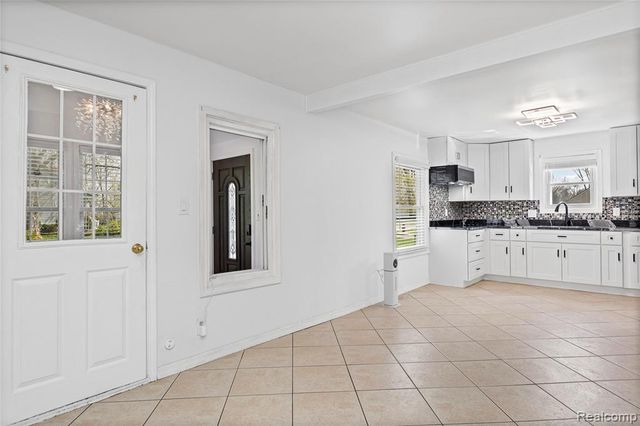 11340 Polk Street, Taylor, MI 48180