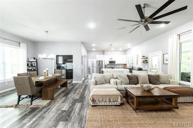 11475 Slate Circle, Rolla, MO 65401