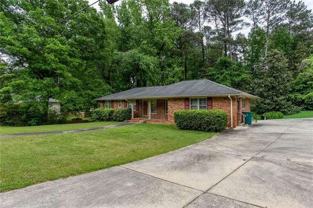 1060 Oakdale Drive SE, Smyrna, GA 30080