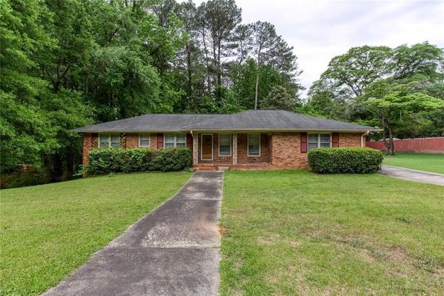 1060 Oakdale Drive SE, Smyrna, GA 30080