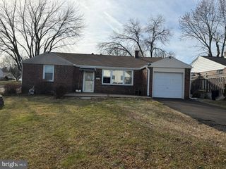 2926 OKLAHOMA RD, Willow Grove, PA 19090