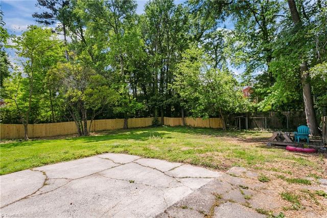 506 Rosebriar Court, Greensboro, NC 27407