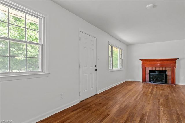 506 Rosebriar Court, Greensboro, NC 27407