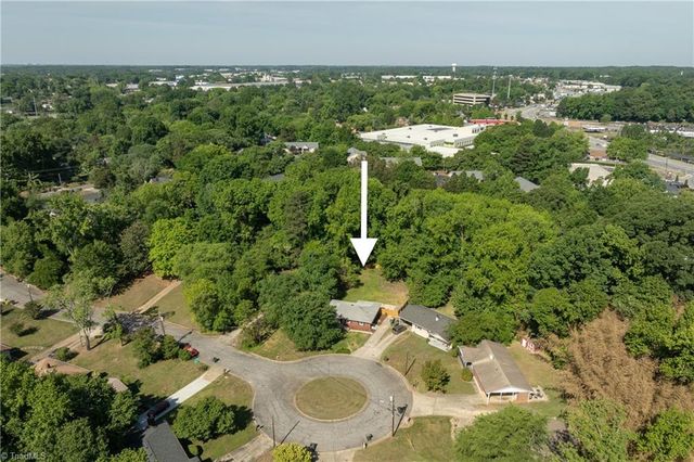 506 Rosebriar Court, Greensboro, NC 27407