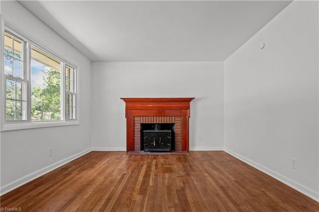 506 Rosebriar Court, Greensboro, NC 27407