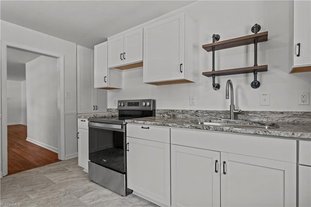 506 Rosebriar Court, Greensboro, NC 27407