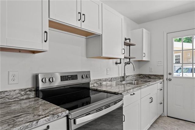 506 Rosebriar Court, Greensboro, NC 27407