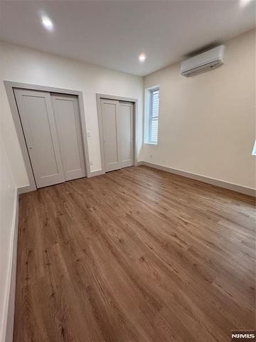 397 13th Street 2, Newark, NJ 07107