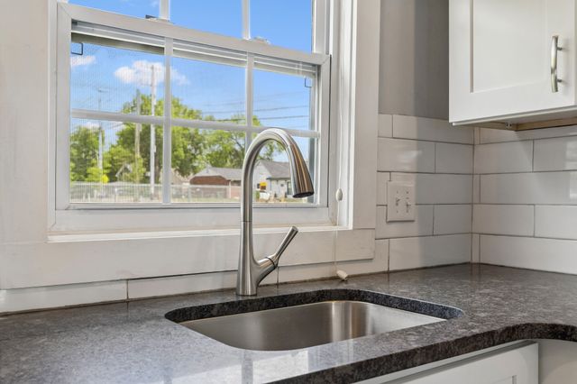 1617 Dr Db Todd Jr Blvd, Nashville, TN 37208