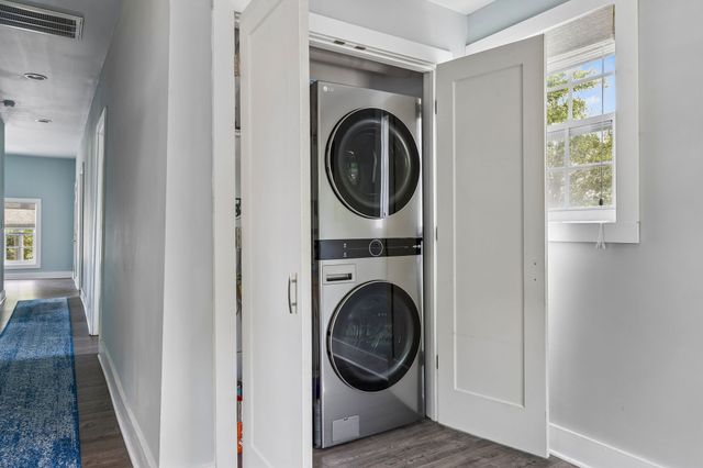 1617 Dr Db Todd Jr Blvd, Nashville, TN 37208