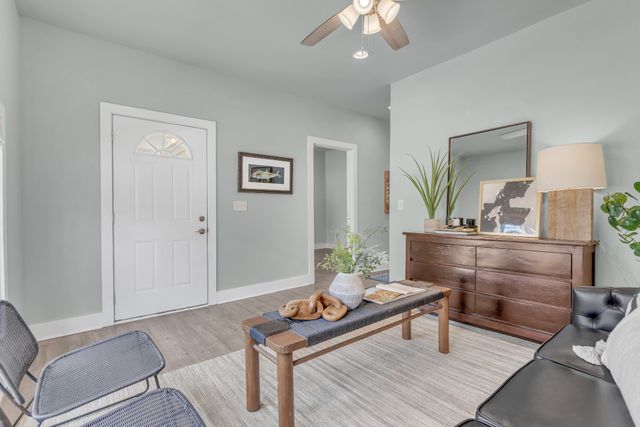 1617 Dr Db Todd Jr Blvd, Nashville, TN 37208