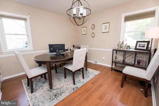 276 CLAMER, Ewing, NJ 08628