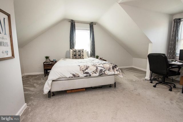 276 CLAMER, Ewing, NJ 08628