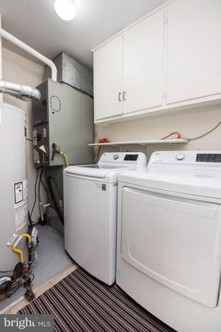 276 CLAMER, Ewing, NJ 08628