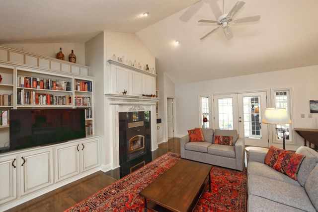 7219 Johnstown Road, Mount Vernon, OH 43050