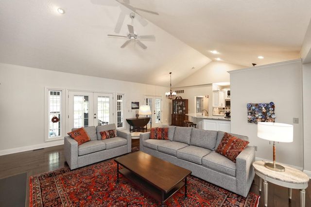 7219 Johnstown Road, Mount Vernon, OH 43050