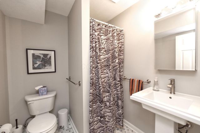 7219 Johnstown Road, Mount Vernon, OH 43050