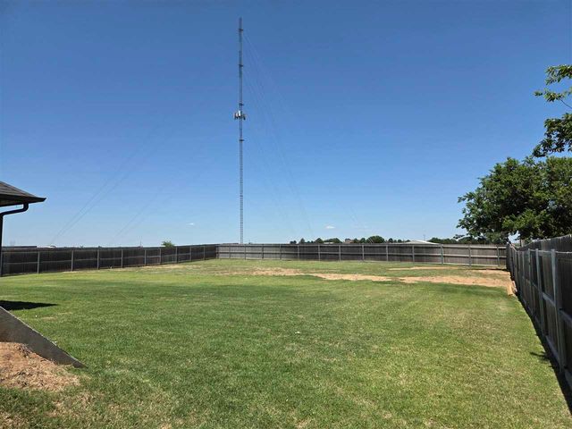 5976 NE Tadpole Dr, Elgin, OK 73538