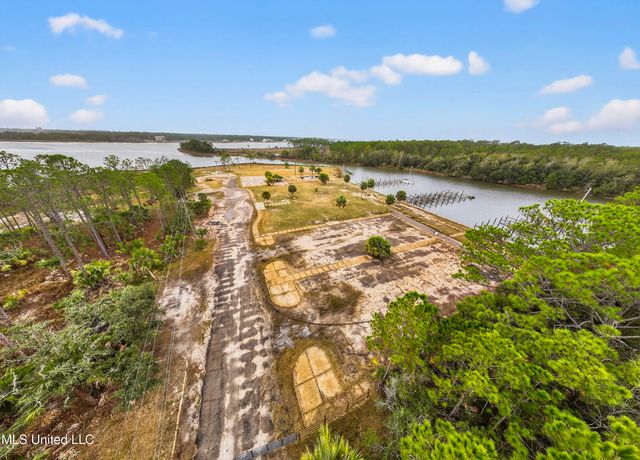 24616 Yacht Club Drive, Pass Christian, MS 39571