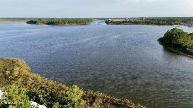 24616 Yacht Club Drive, Pass Christian, MS 39571