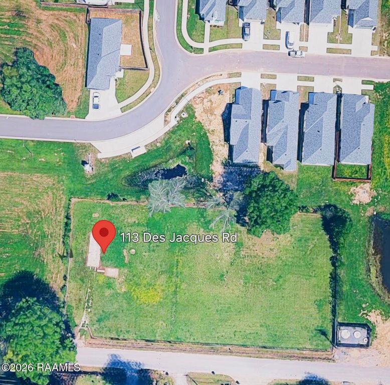 113 Des Jacques Road, Lafayette, LA 70506