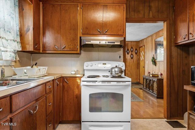 212 Alabama Street, Kingsport, TN 37660