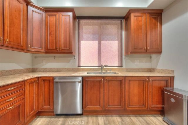 572 E San Jose Avenue 104, Burbank, CA 91501