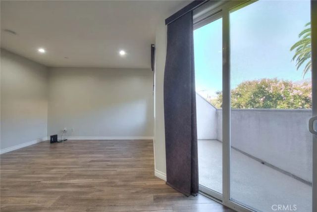 572 E San Jose Avenue 104, Burbank, CA 91501
