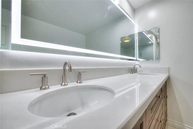 572 E San Jose Avenue 104, Burbank, CA 91501