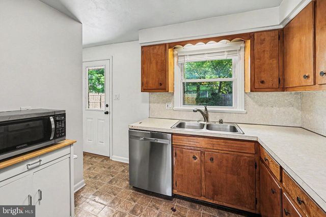 211 FERN AVENUE, Carlisle, PA 17013