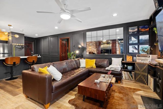 1775 Diamond 105, San Diego, CA 92109
