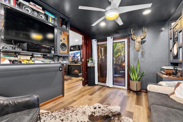 1775 Diamond 105, San Diego, CA 92109