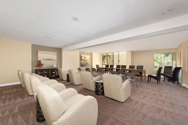 1775 Diamond 105, San Diego, CA 92109
