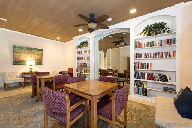 1775 Diamond 105, San Diego, CA 92109
