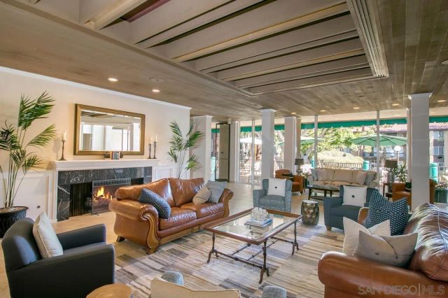 1775 Diamond 105, San Diego, CA 92109