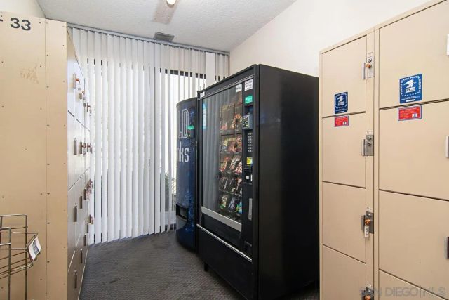 1775 Diamond 105, San Diego, CA 92109