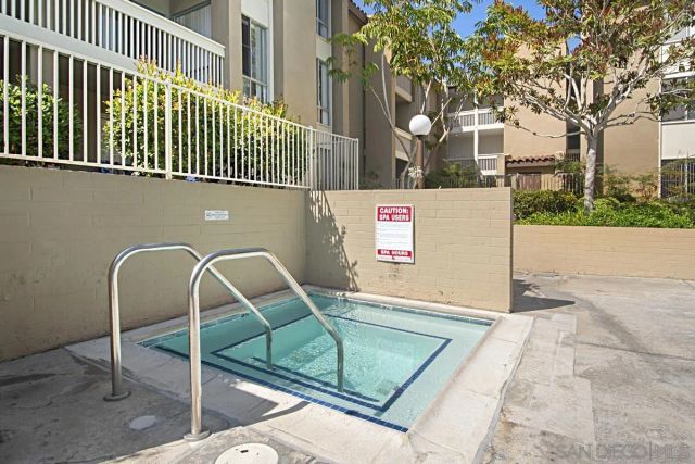 1775 Diamond 105, San Diego, CA 92109